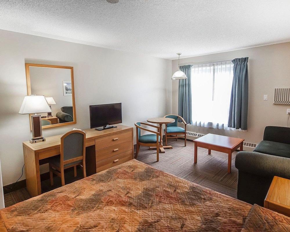 Coast Hinton Hotel Luaran gambar