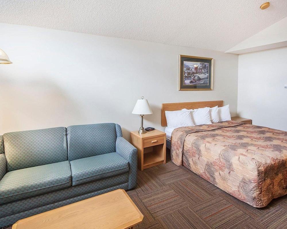 Coast Hinton Hotel Luaran gambar