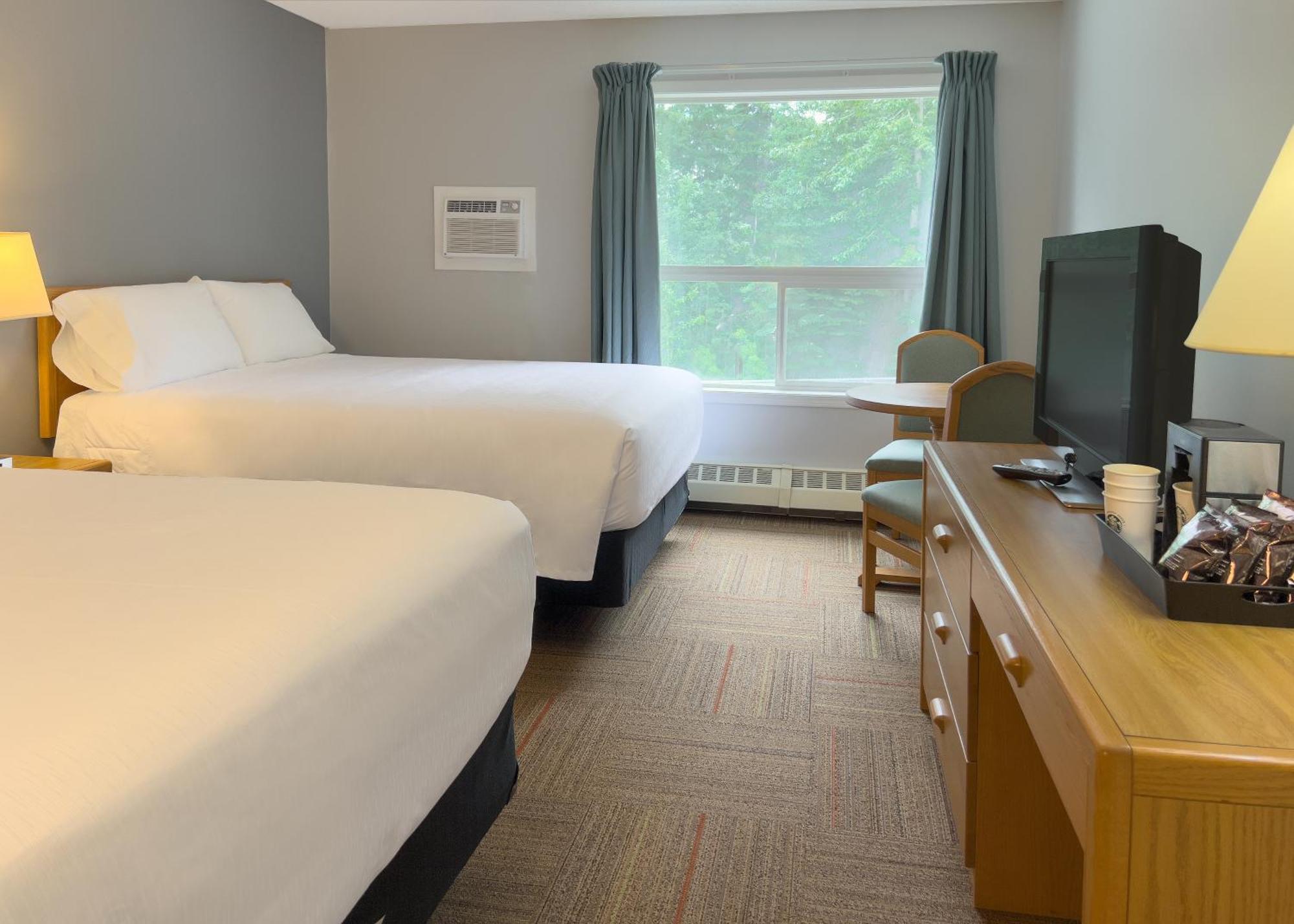 Coast Hinton Hotel Luaran gambar