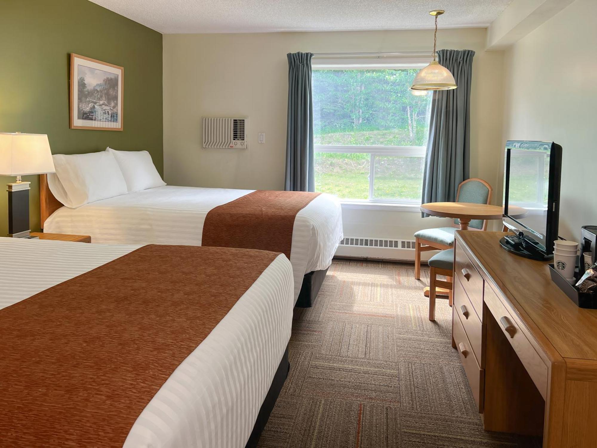 Coast Hinton Hotel Luaran gambar