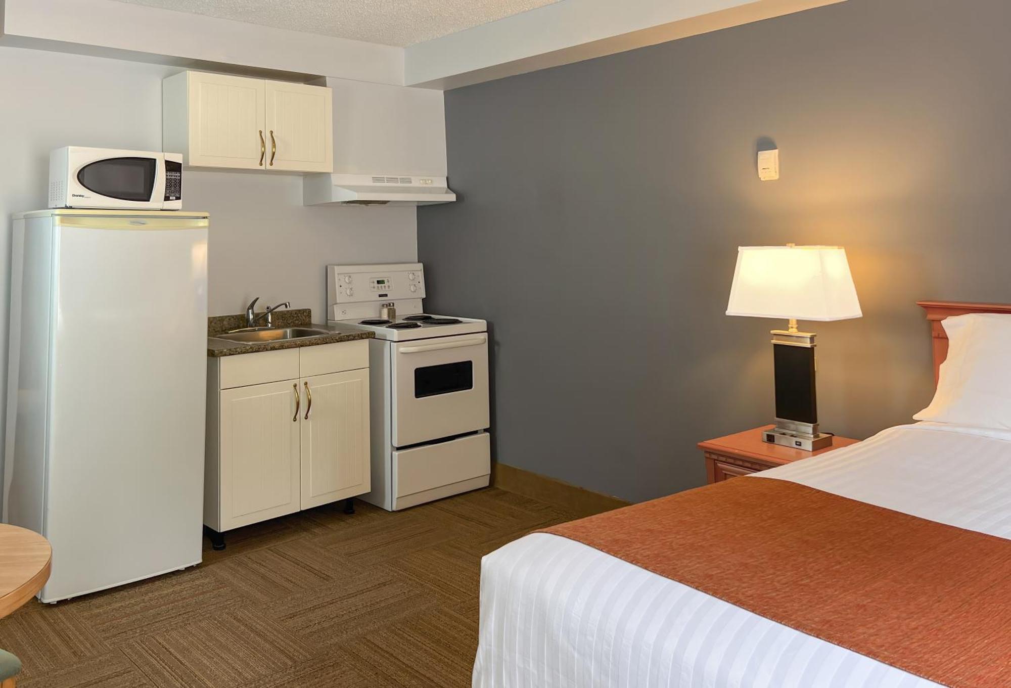 Coast Hinton Hotel Luaran gambar