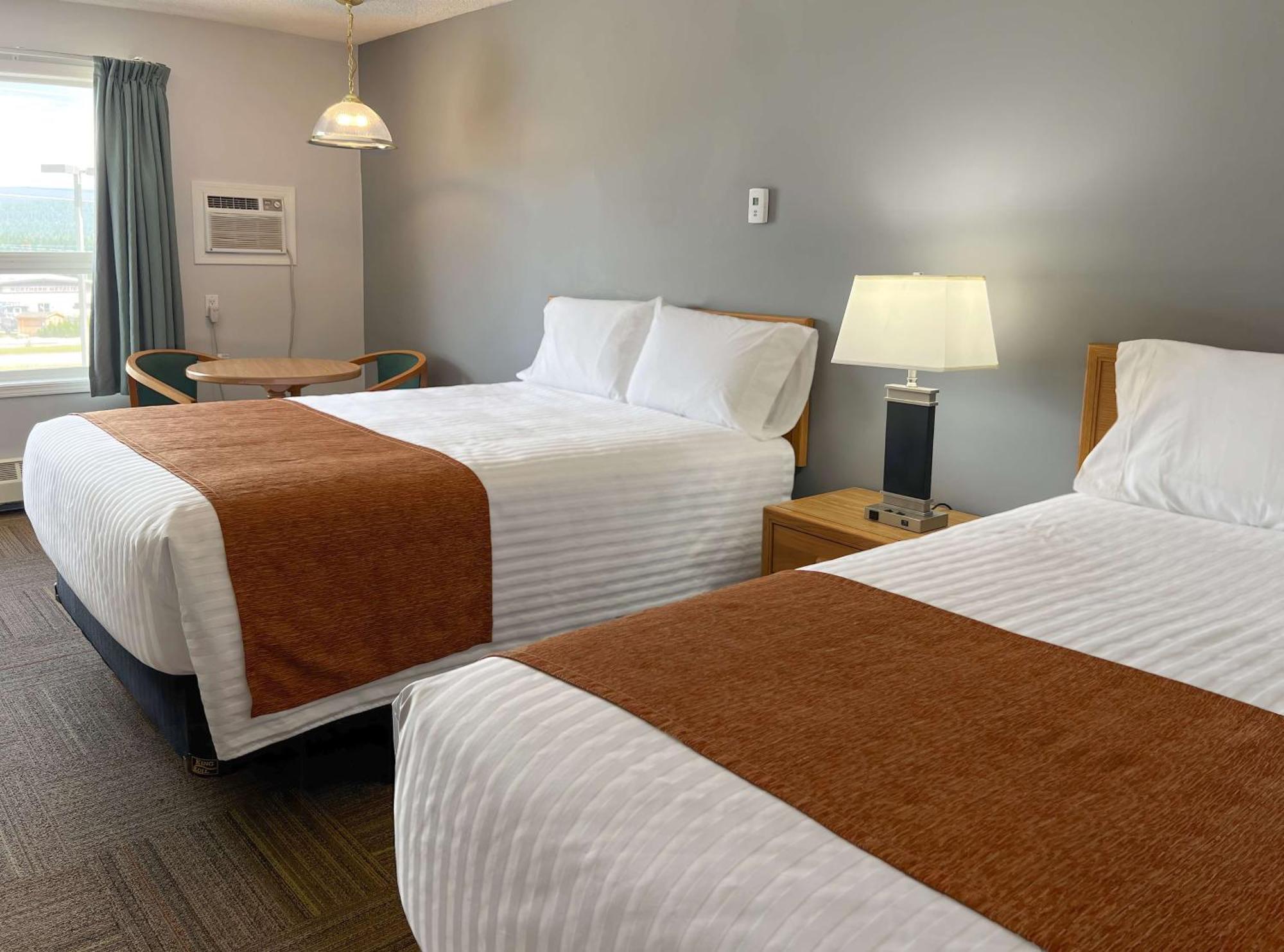 Coast Hinton Hotel Luaran gambar